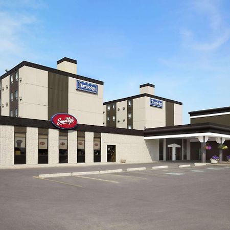 Travelodge By Wyndham Edmonton West Екстериор снимка